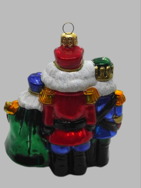 NUTCRACKER